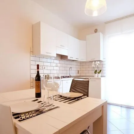 Apartment Mango 2