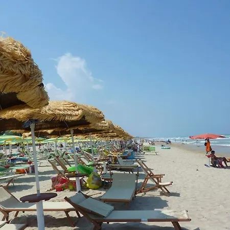 Mango 2 Apartment Pineto